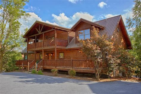 2140 Parkway. Pigeon Forge, TN 37863. (865) 429-4121. VLS #157. Pigeon Forge Cabins. Guest Reservations. Enjoy the sweetest Smoky Mountain vacation by claiming your spot at "Chocolate Moose." This 2 bedroom cabin with a game room near Pigeon Forge provides several luxury amenities and an incredible location for an unbeatable getaway!
